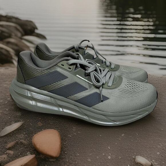 Adidas Questar 3 Low Mens Size 10 Running Shoes Grey IE8182 NEW Silver Olive - Picture 1 of 8